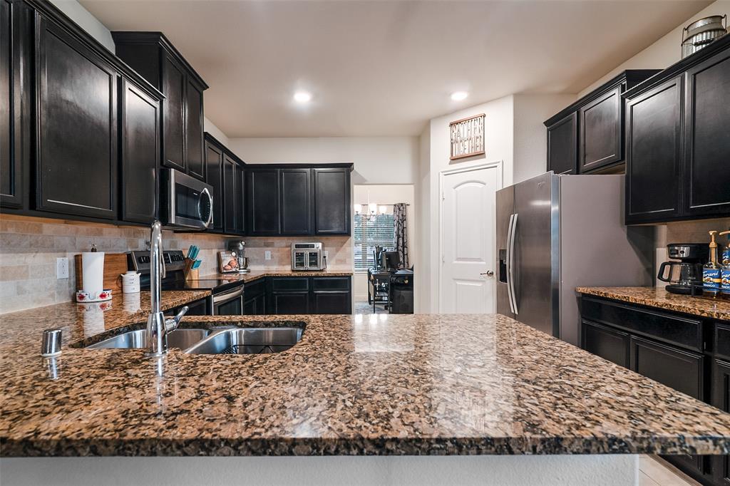 1733 Beasley Street Property Photo 7