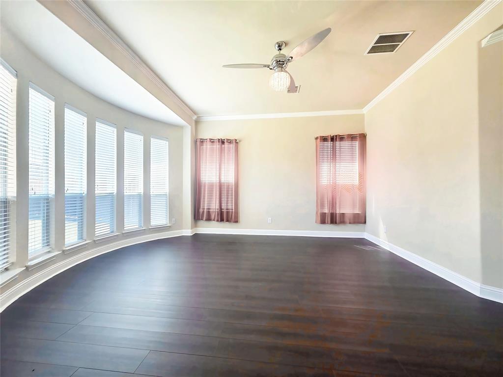 6814 Indian Meadow Court Property Photo 11