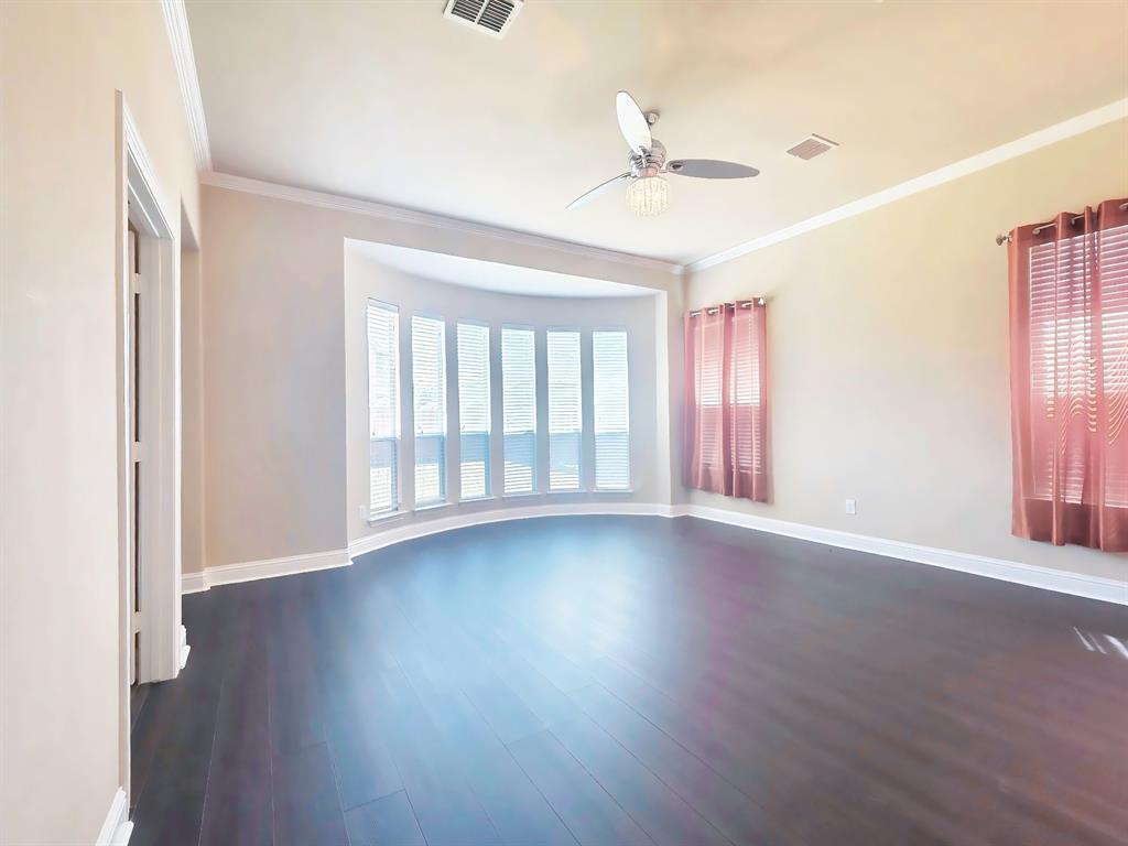 6814 Indian Meadow Court Property Photo 12