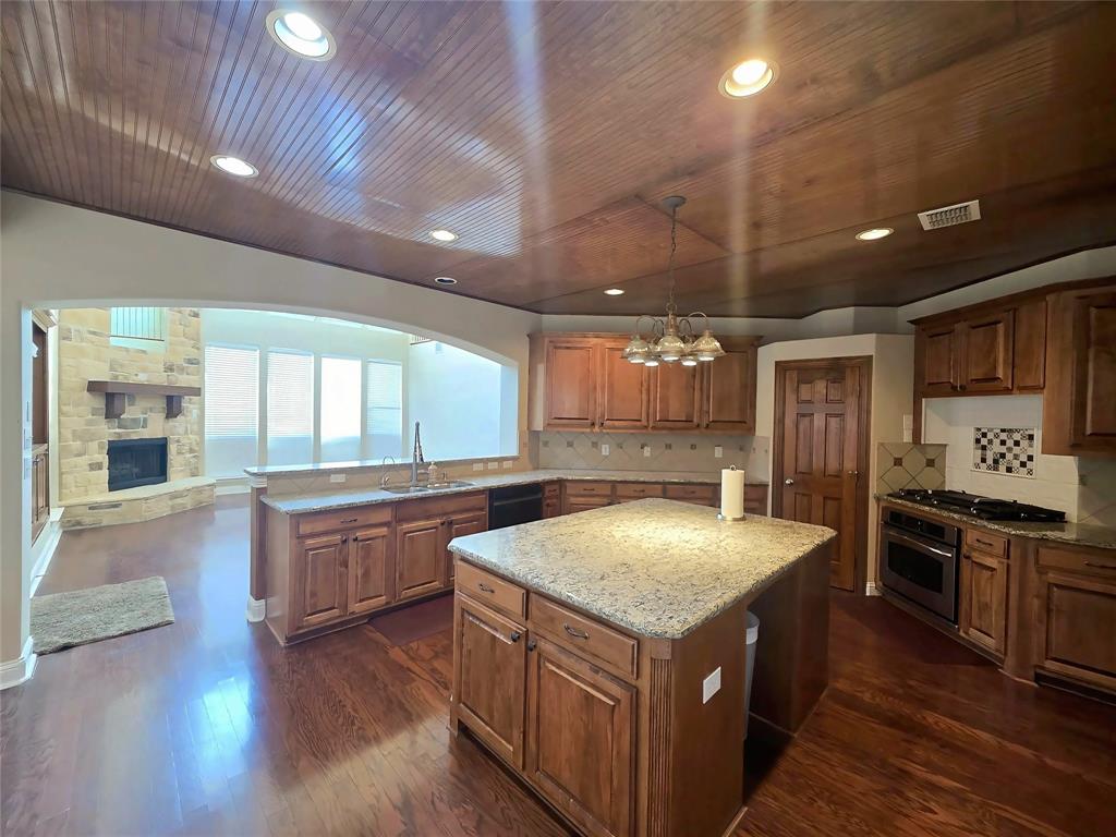 6814 Indian Meadow Court Property Photo 21