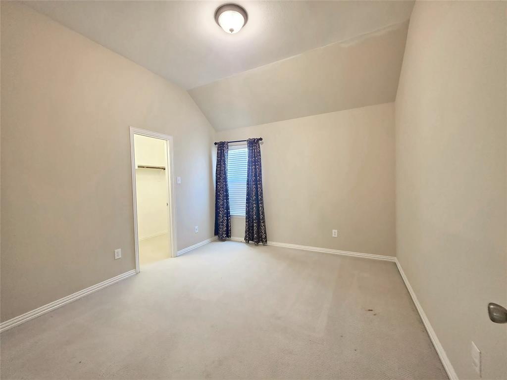 6814 Indian Meadow Court Property Photo 29