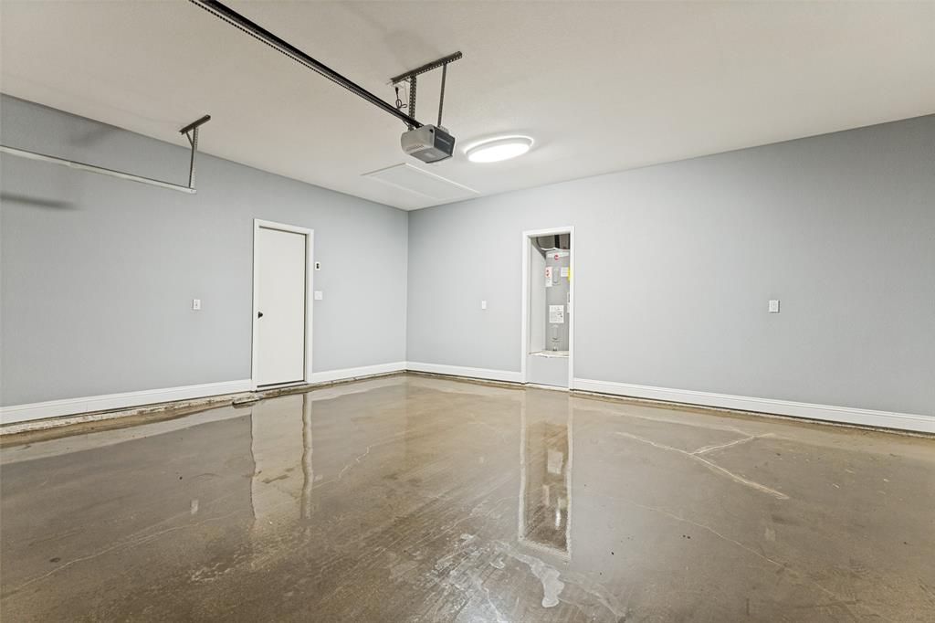 2000 Langston Street Property Photo 19