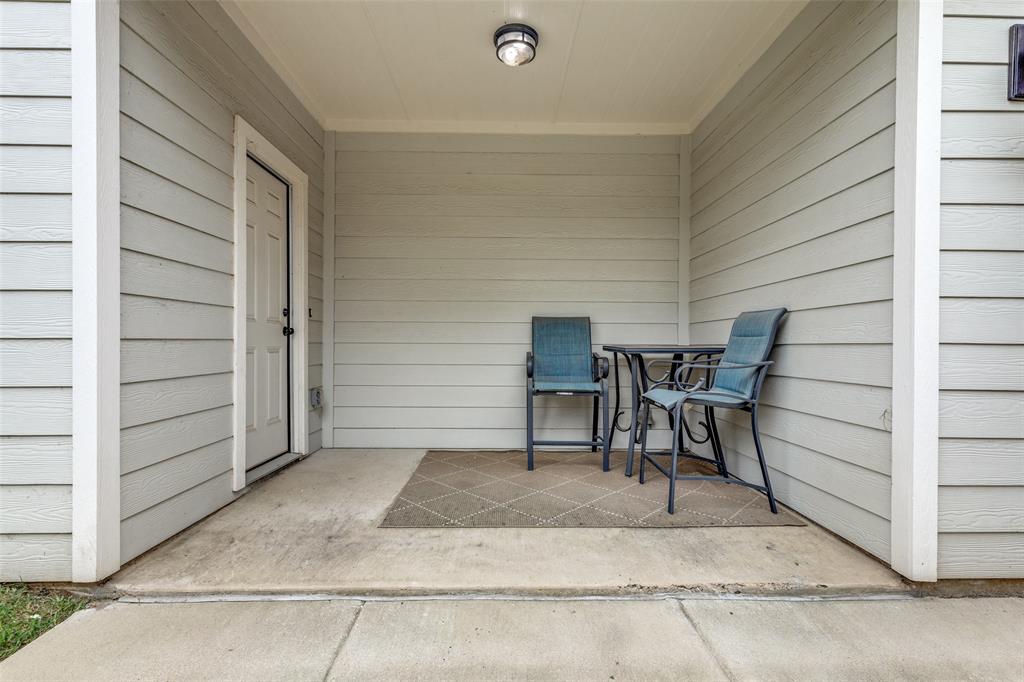 2000 Langston Street Property Photo 20