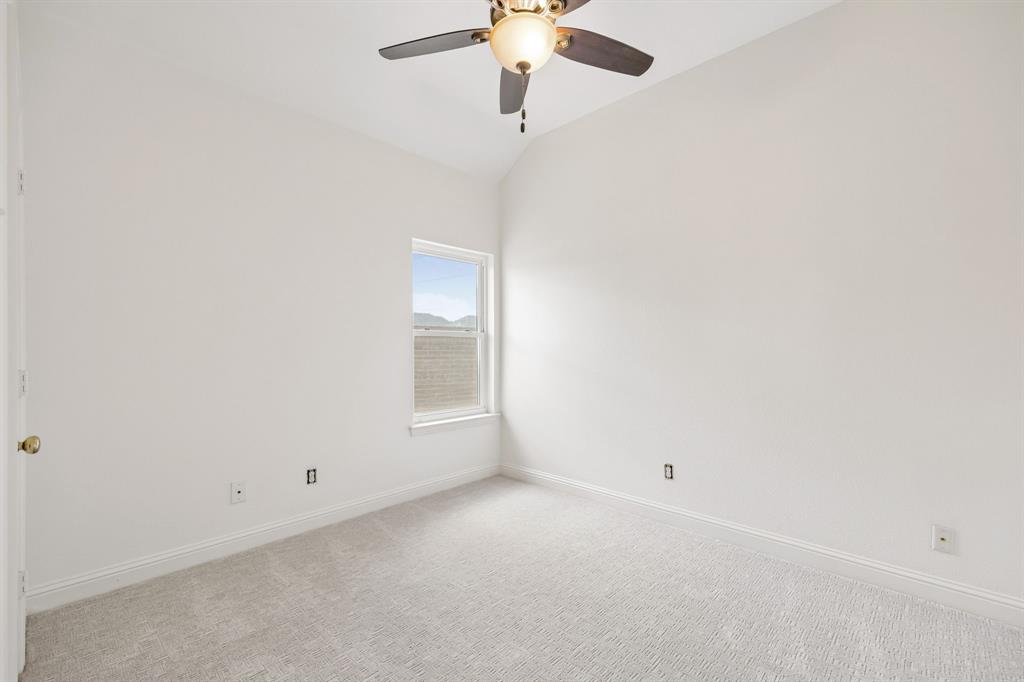 597 Southridge Way Property Photo 19