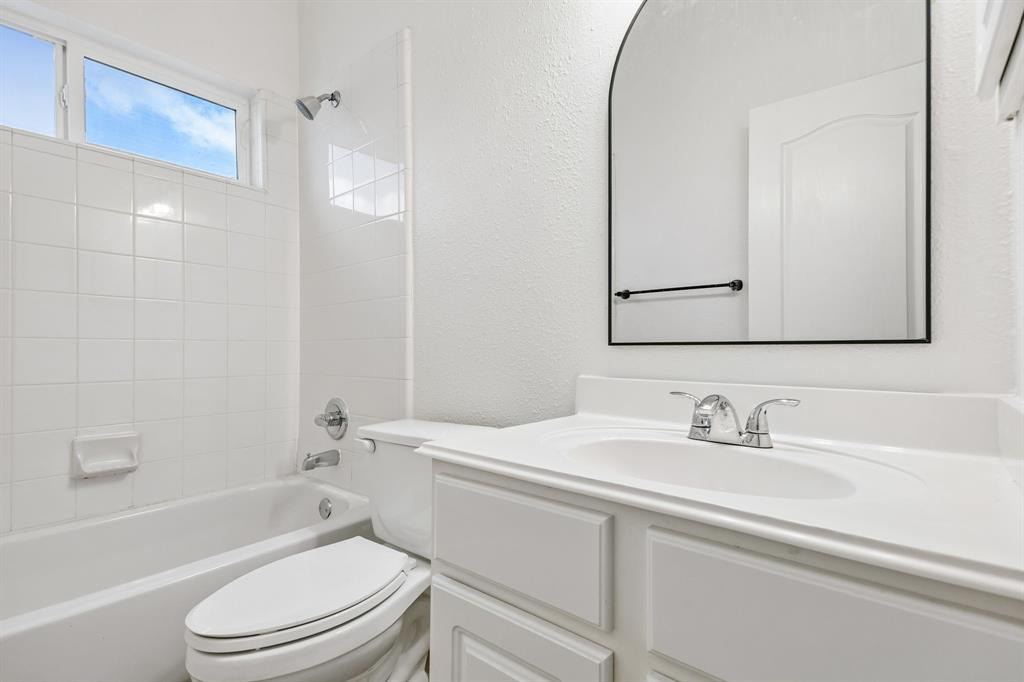 597 Southridge Way Property Photo 20