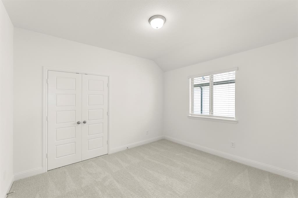 805 Trinity Street Property Photo 21