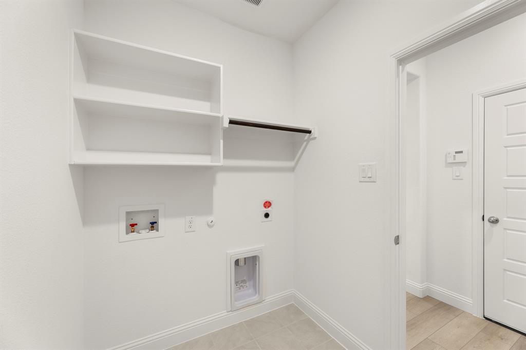 805 Trinity Street Property Photo 22