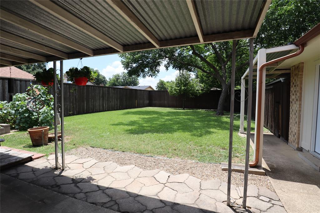 1912 E Spring Valley Road Property Photo 18