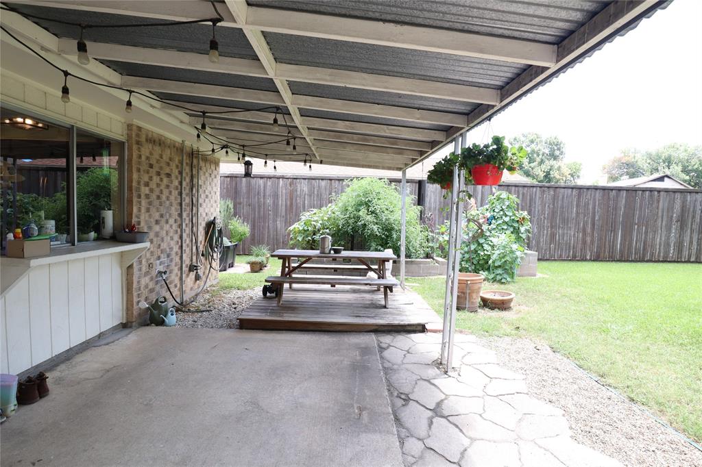 1912 E Spring Valley Road Property Photo 19