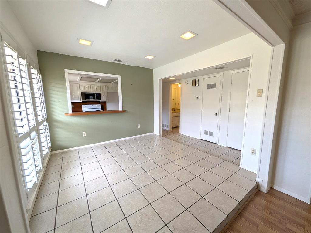 3302 Townbluff Place Property Photo 7