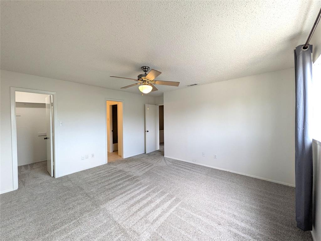 3302 Townbluff Place Property Photo 13
