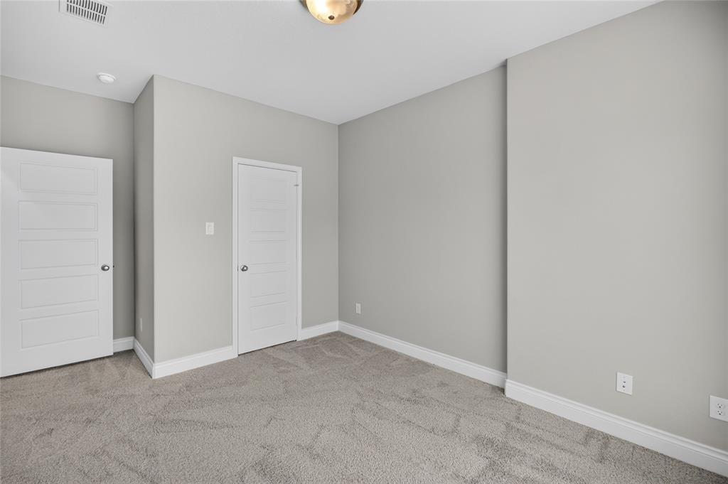 14313 Walsh Avenue Property Photo 22