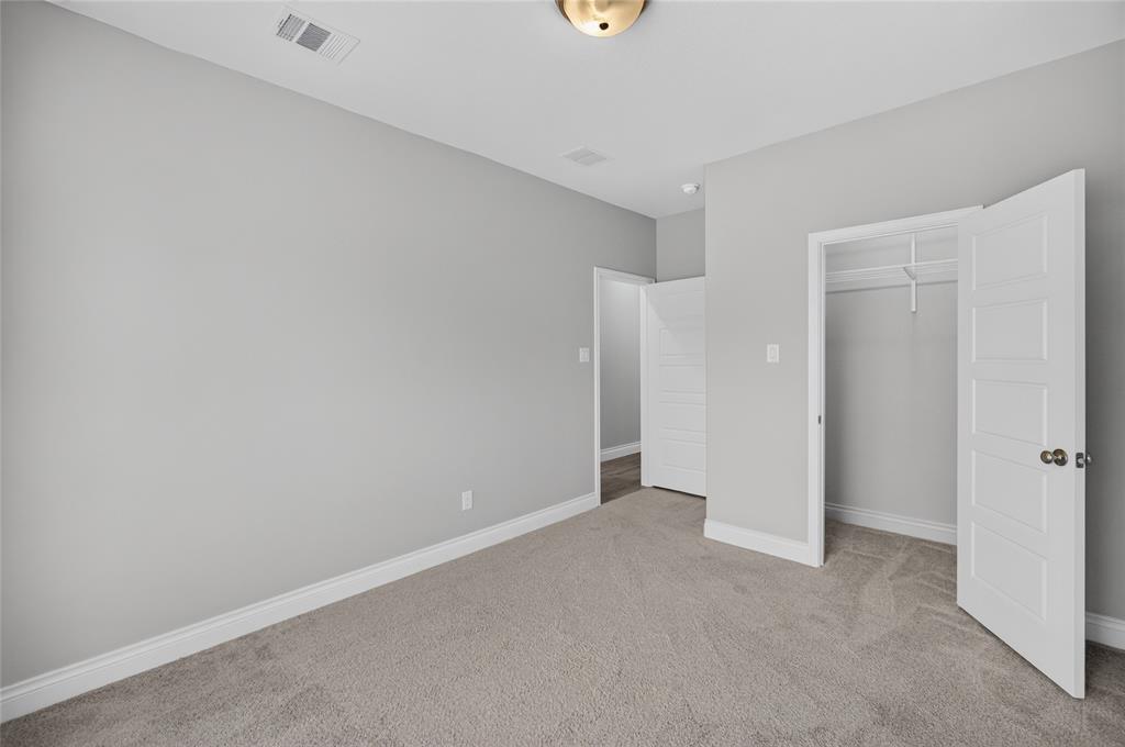 14313 Walsh Avenue Property Photo 23