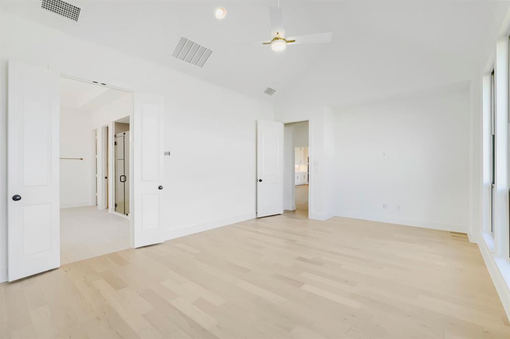 1105 Brookwood Drive Property Photo 14