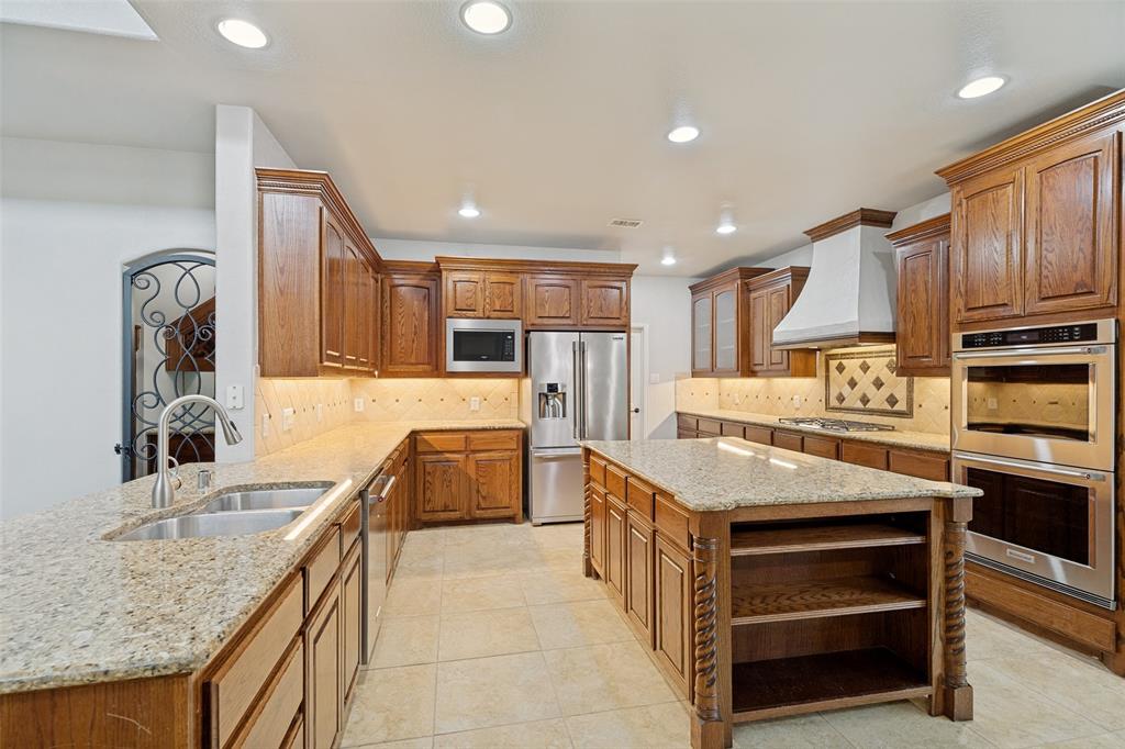 10325 Fire Ridge Drive Property Photo 11