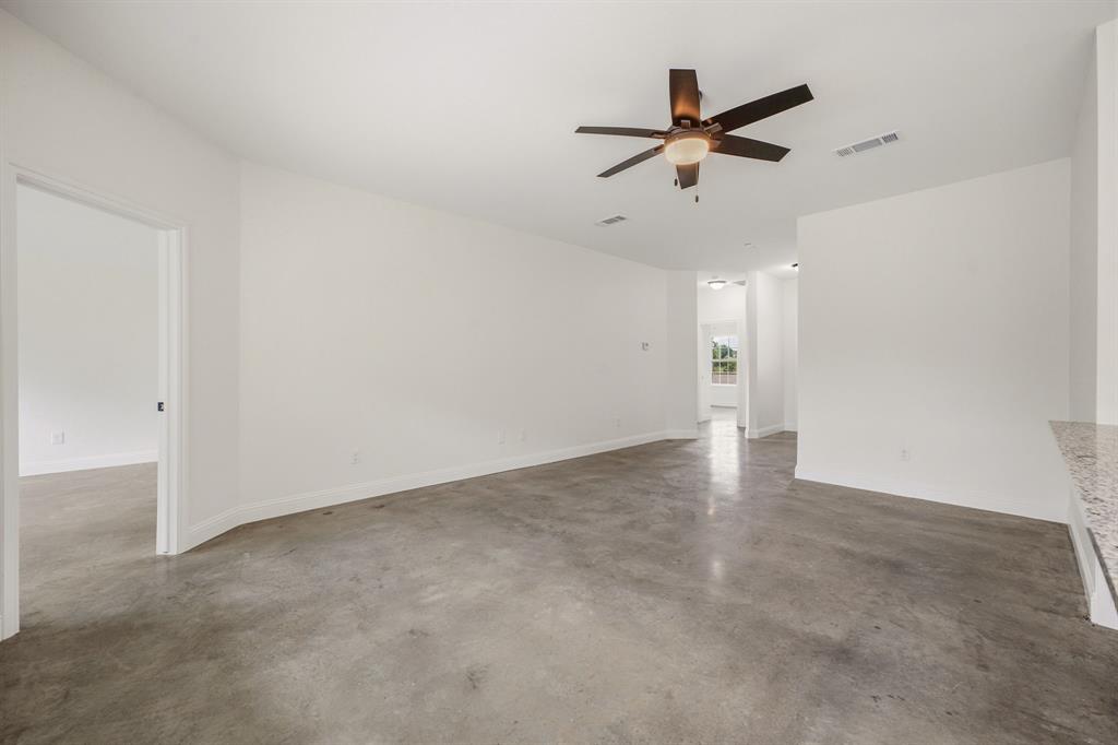 317 Ridgeway Property Photo 7