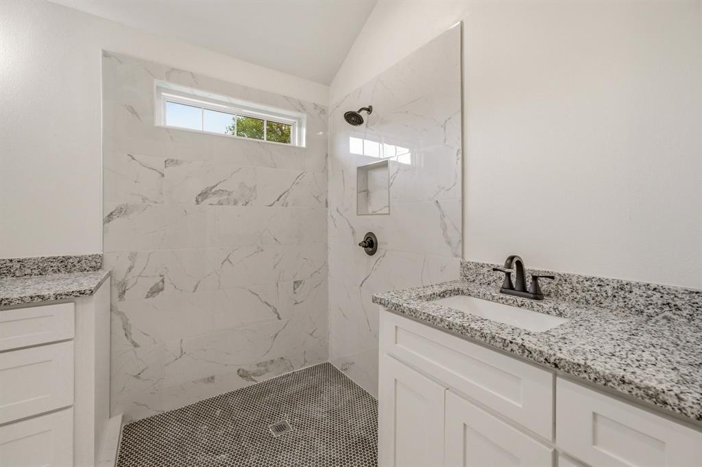 317 Ridgeway Property Photo 17