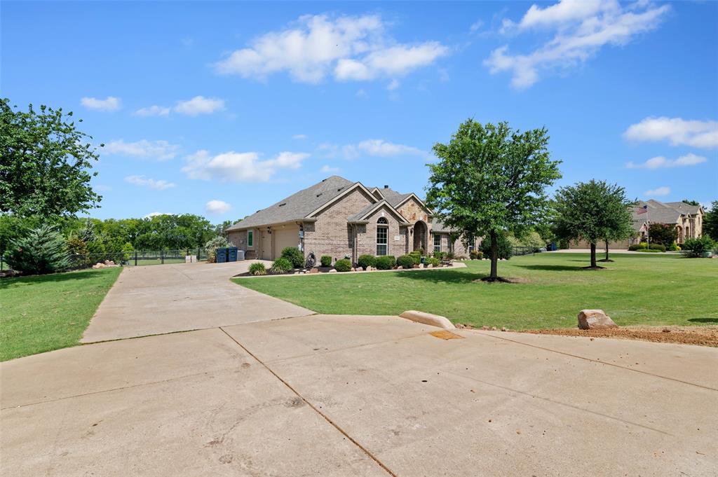5044 Dogwood Drive Property Photo 3