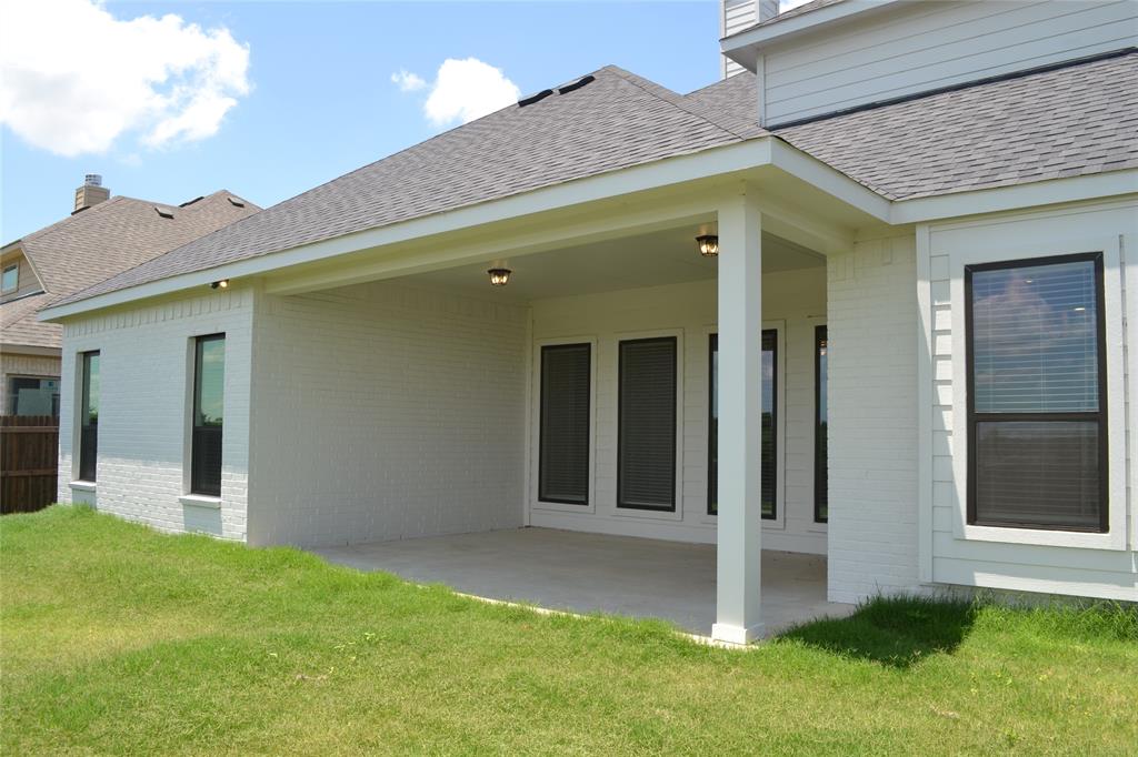 3834 Foot Hills Drive Property Photo 16