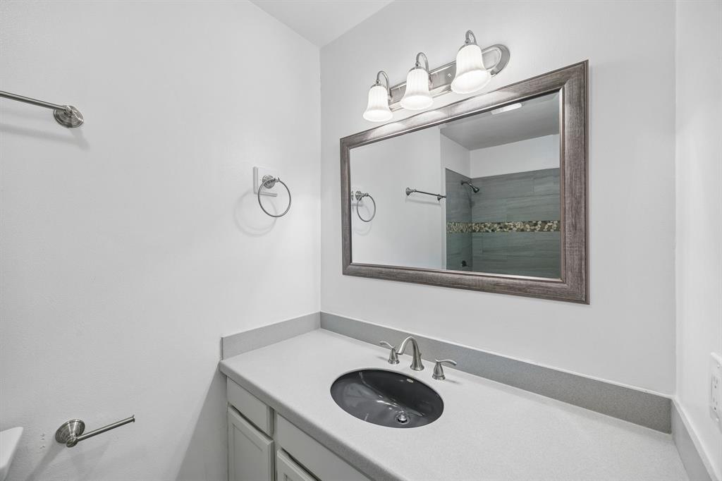 2908 Clear Springs Drive Property Photo 15