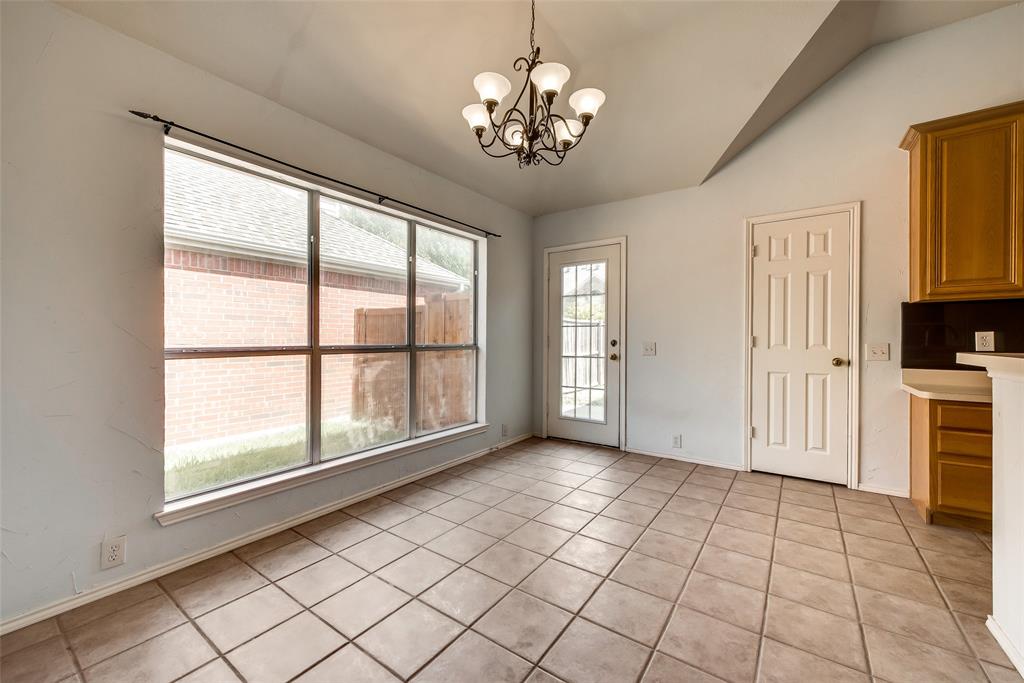 5909 Berkshire Road Property Photo 6