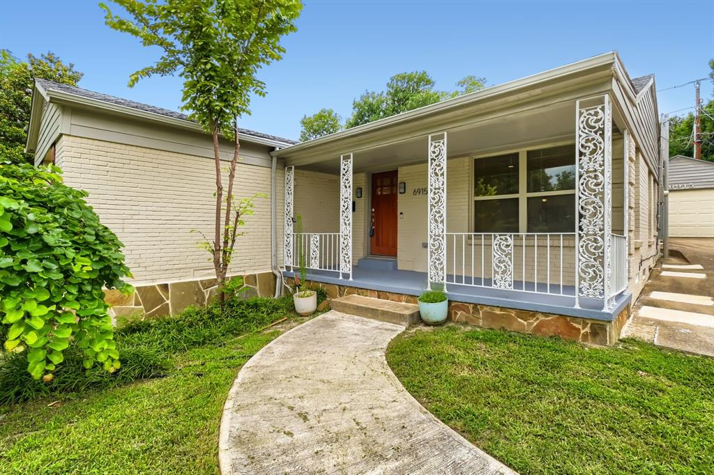 6915 E Grand Avenue Property Photo 3