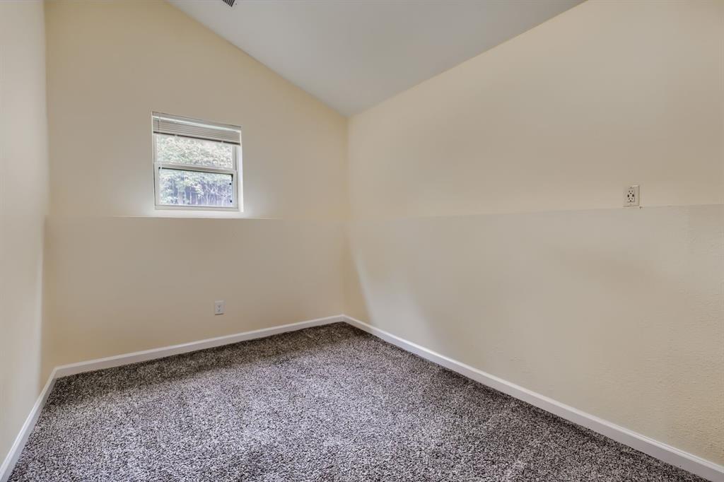6915 E Grand Avenue Property Photo 21