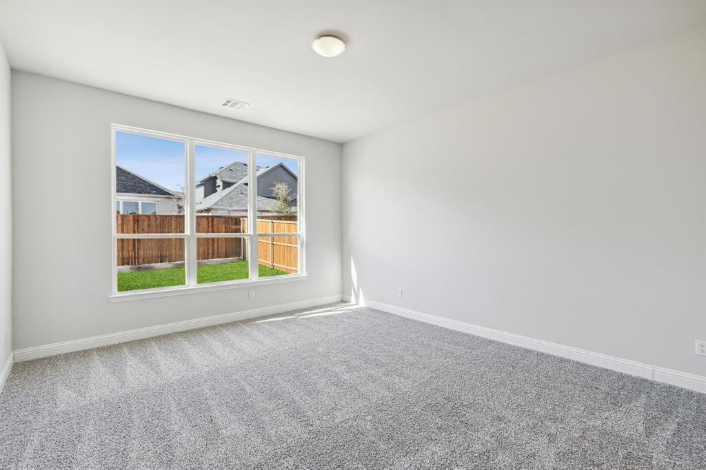 609 Amenduni Lane Property Photo 13