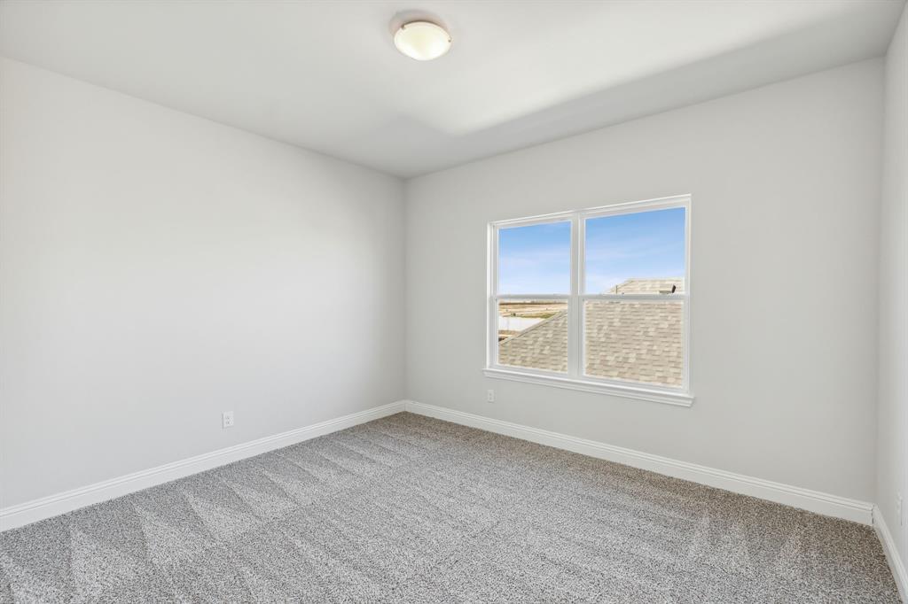 609 Amenduni Lane Property Photo 15
