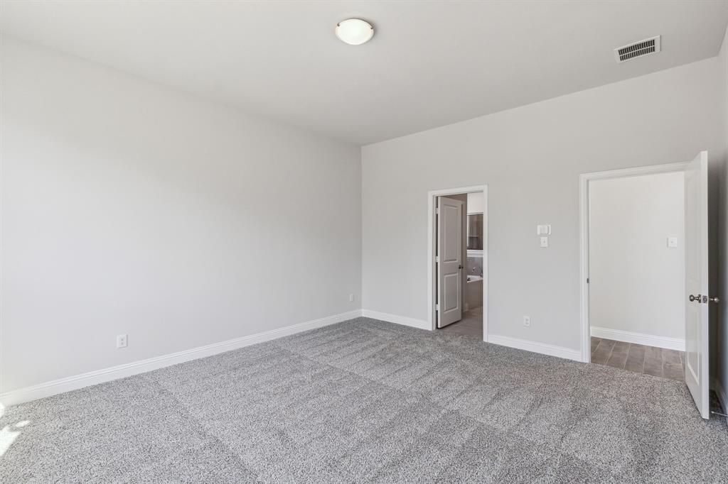 609 Amenduni Lane Property Photo 17