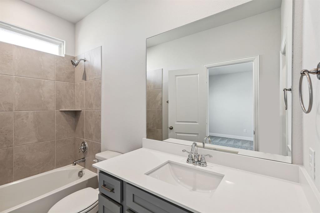 609 Amenduni Lane Property Photo 18