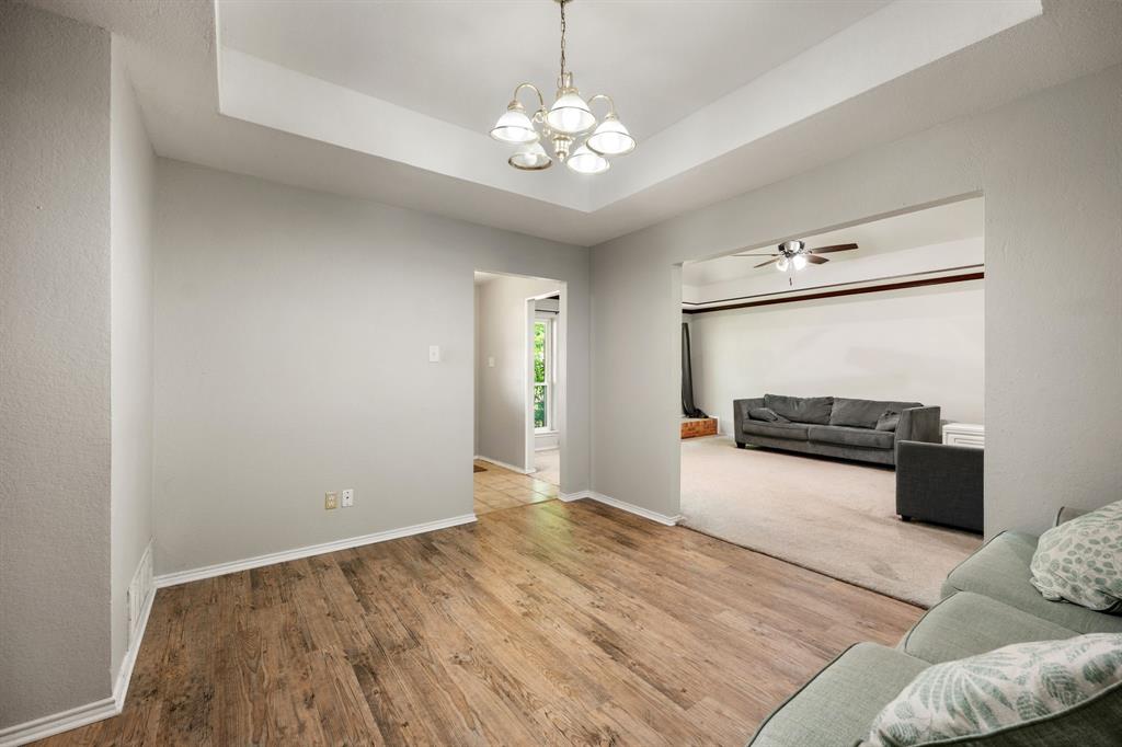 8 Cimarron Drive Property Photo 10