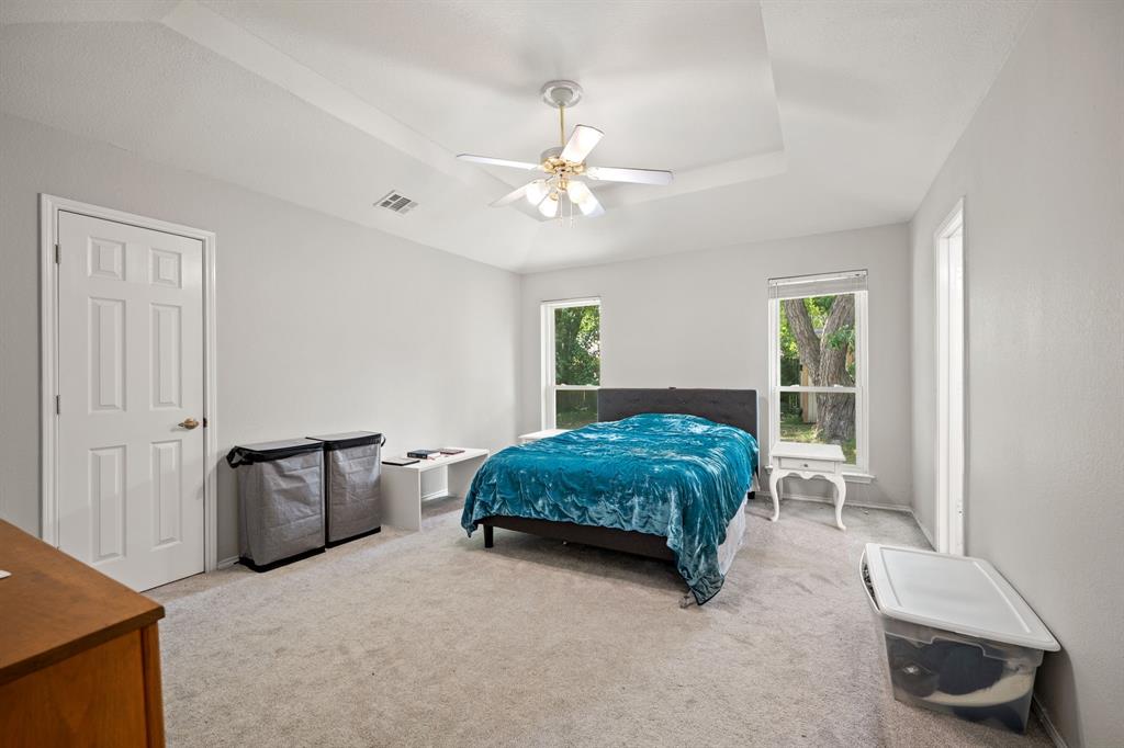 8 Cimarron Drive Property Photo 15