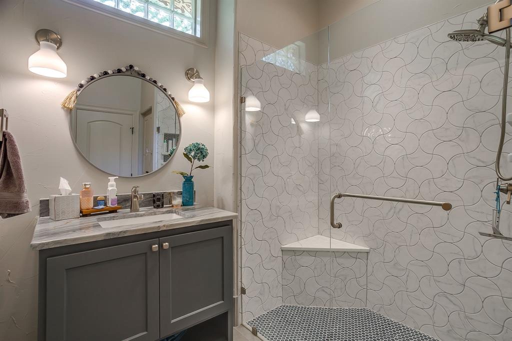 7406 Hampton Drive Property Photo 30