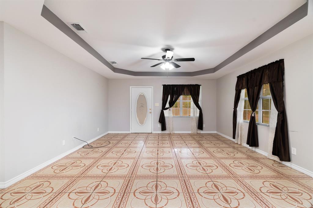 6210 Lamar Road Property Photo 14