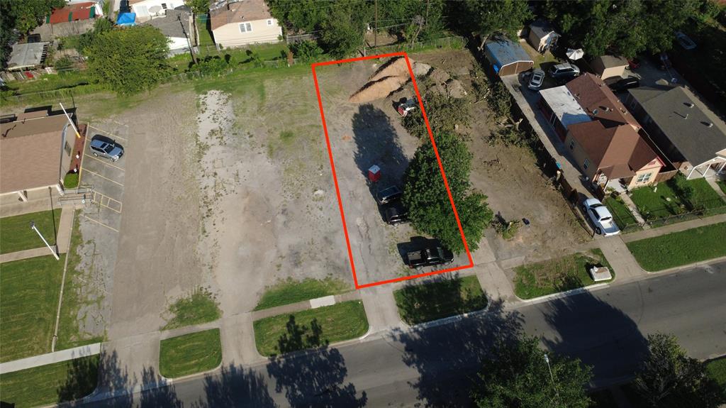 2213 Clinton Avenue Property Photo 1