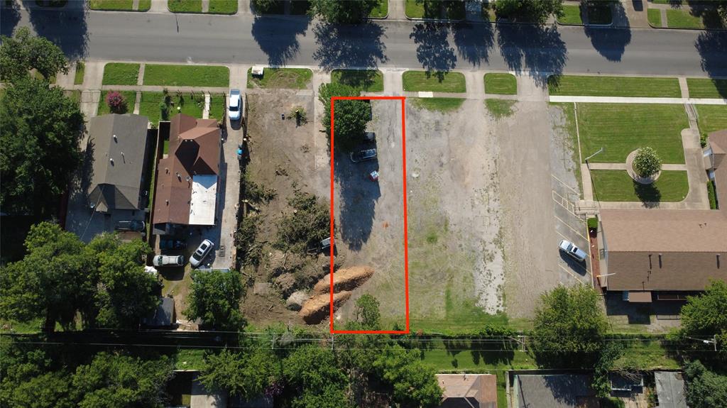 2213 Clinton Avenue Property Photo 4
