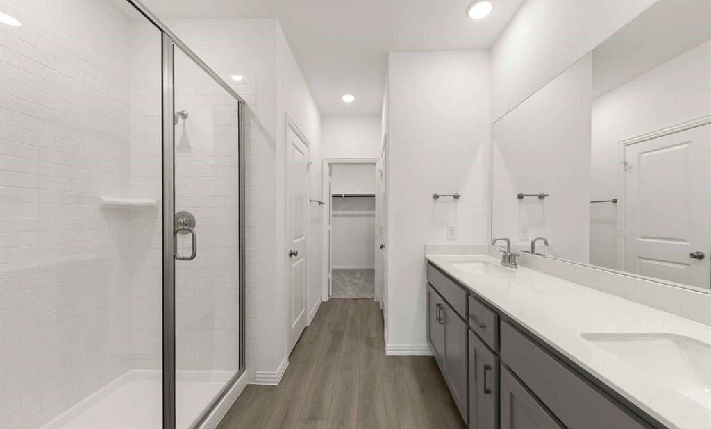 3647 Castle Drive Property Photo 10