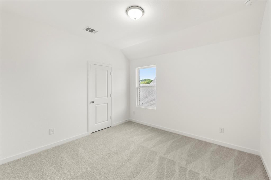 3647 Castle Drive Property Photo 22