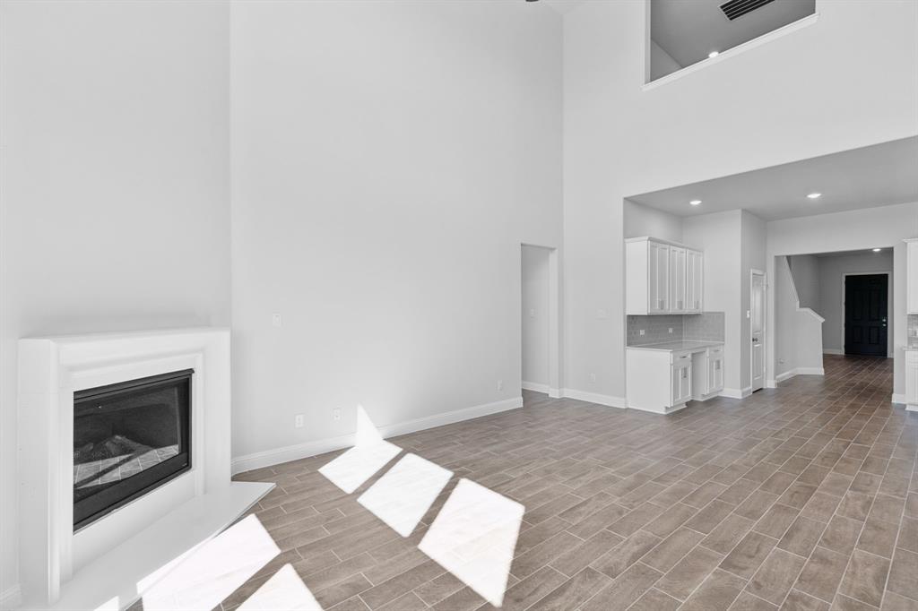513 Tartane Drive Property Photo 7