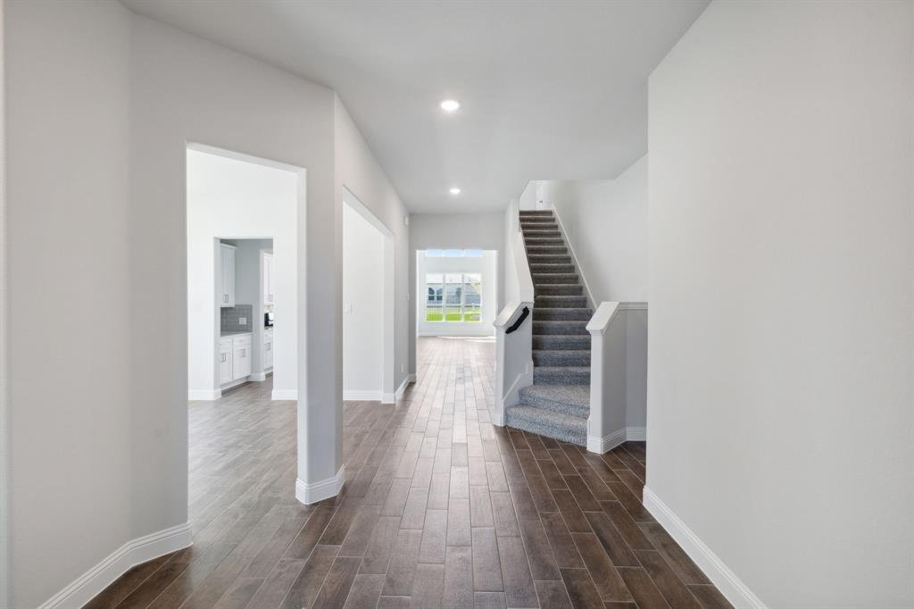 513 Tartane Drive Property Photo 11