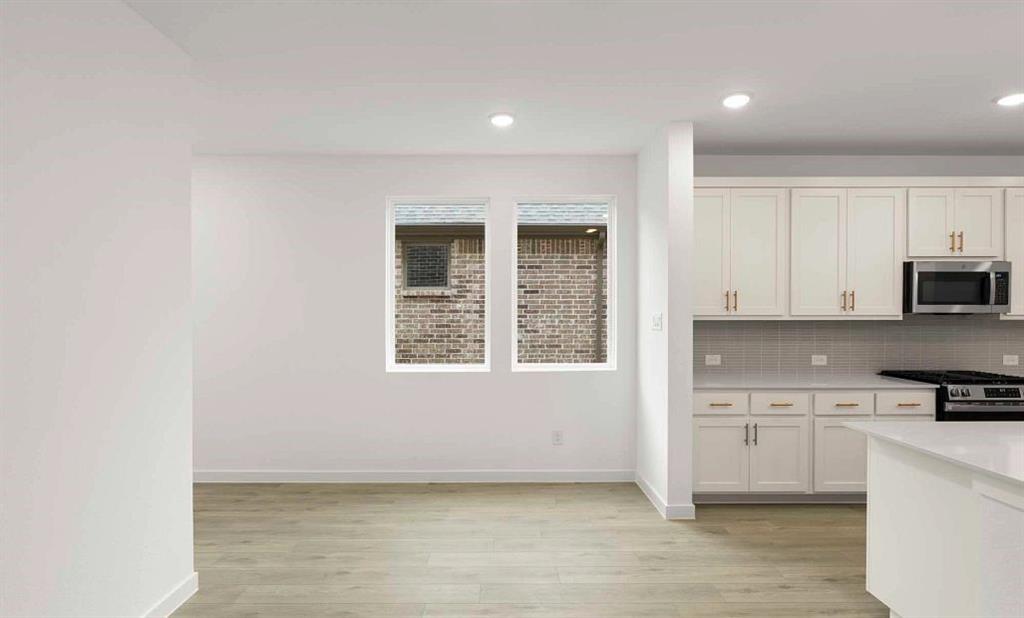 3655 Castle Drive Property Photo 5