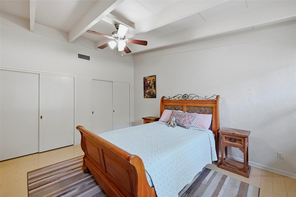 513 W Easy Street Property Photo 19