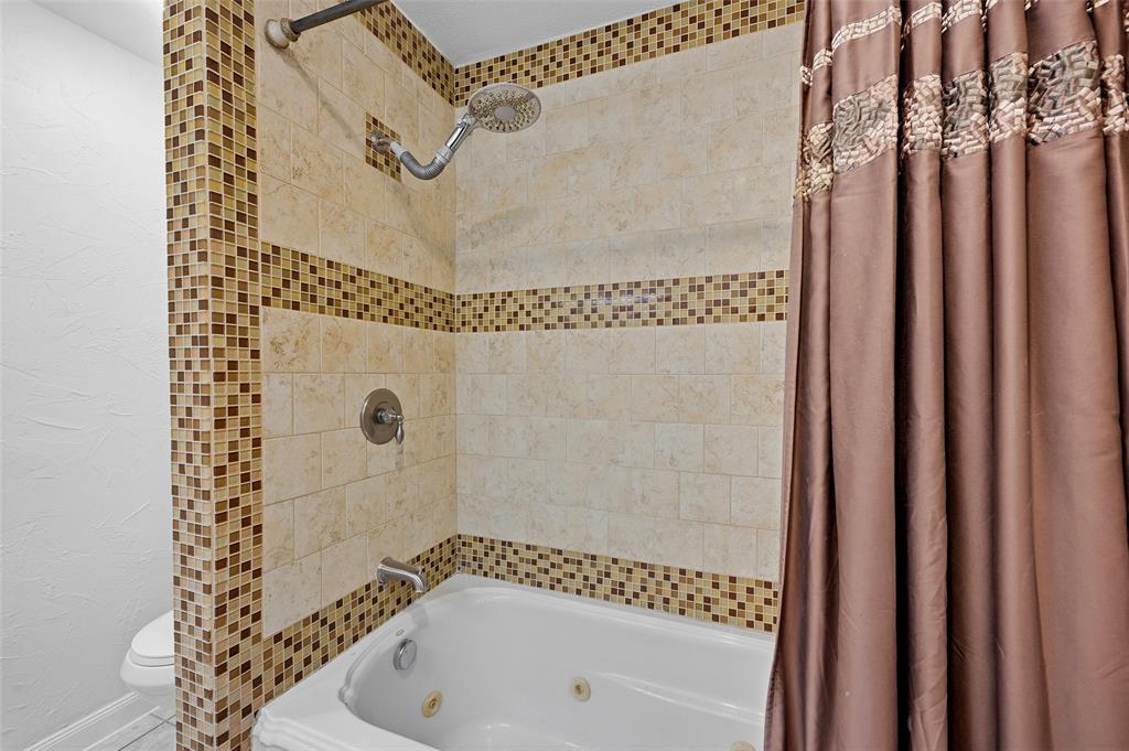 513 W Easy Street Property Photo 25