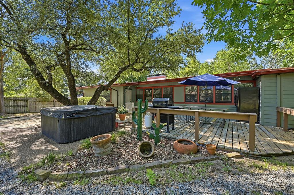 513 W Easy Street Property Photo 33