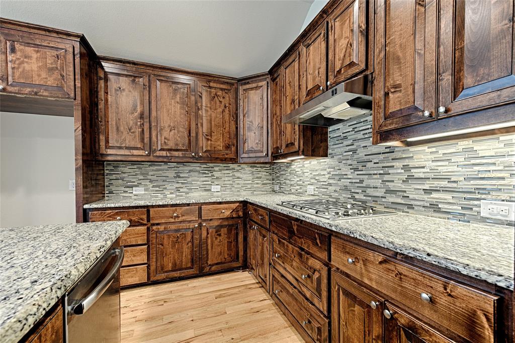 1124 Hot Springs Way Property Photo 11