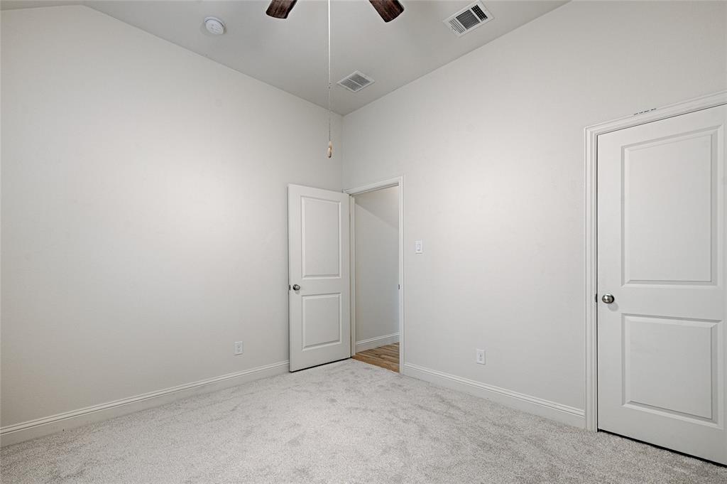 1124 Hot Springs Way Property Photo 30
