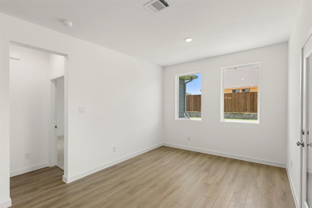 3642 Saffron Drive Property Photo 9