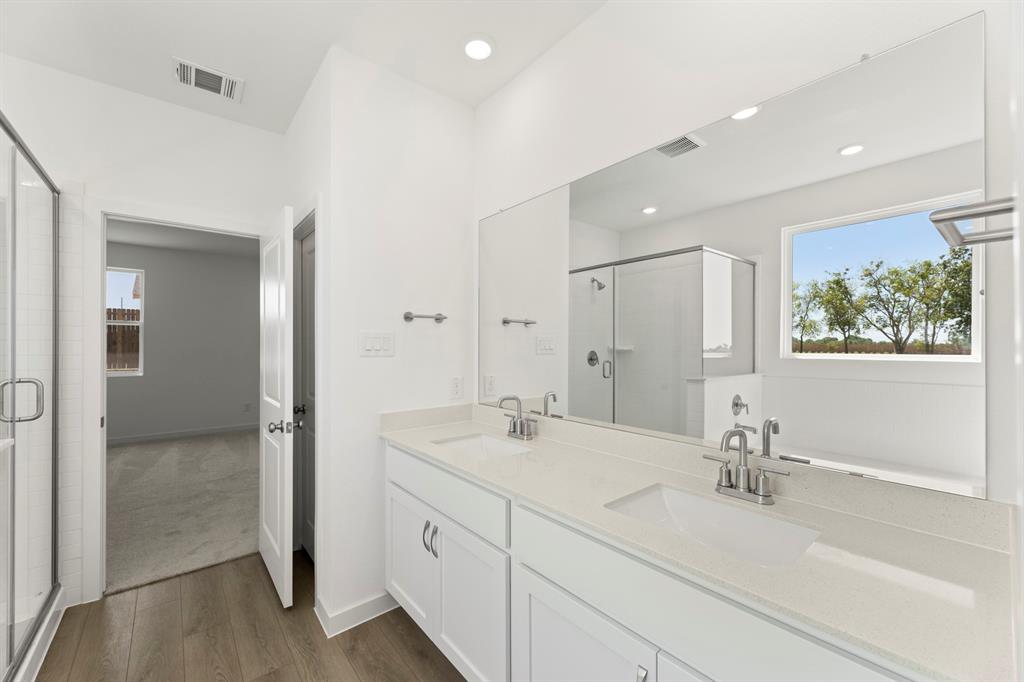 3642 Saffron Drive Property Photo 16