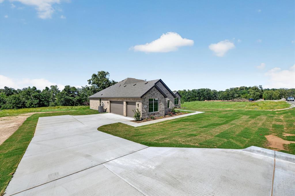409 Mcalpine Property Photo 3